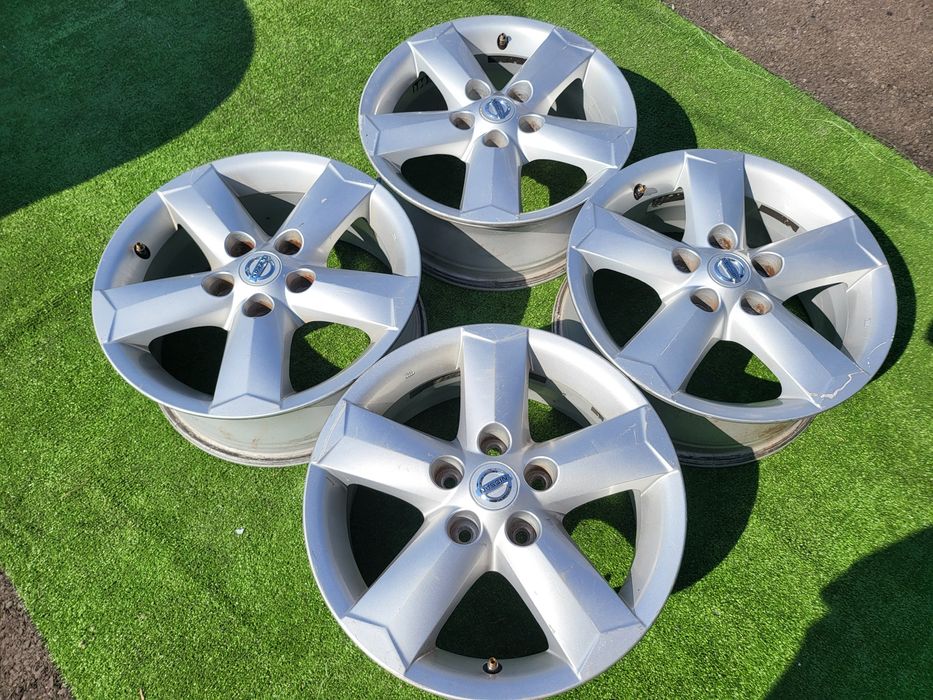 Лети джанти 16 5х114,3 Nissan