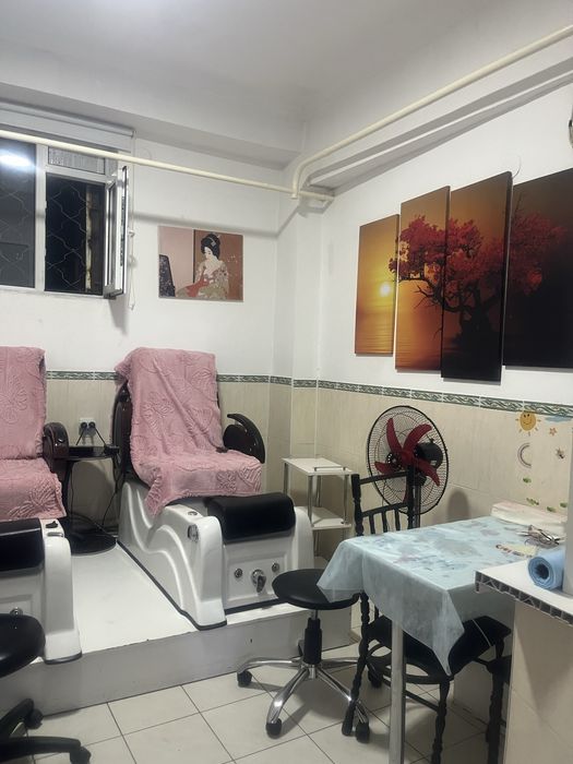 Сдается стол для маникюра в аренду