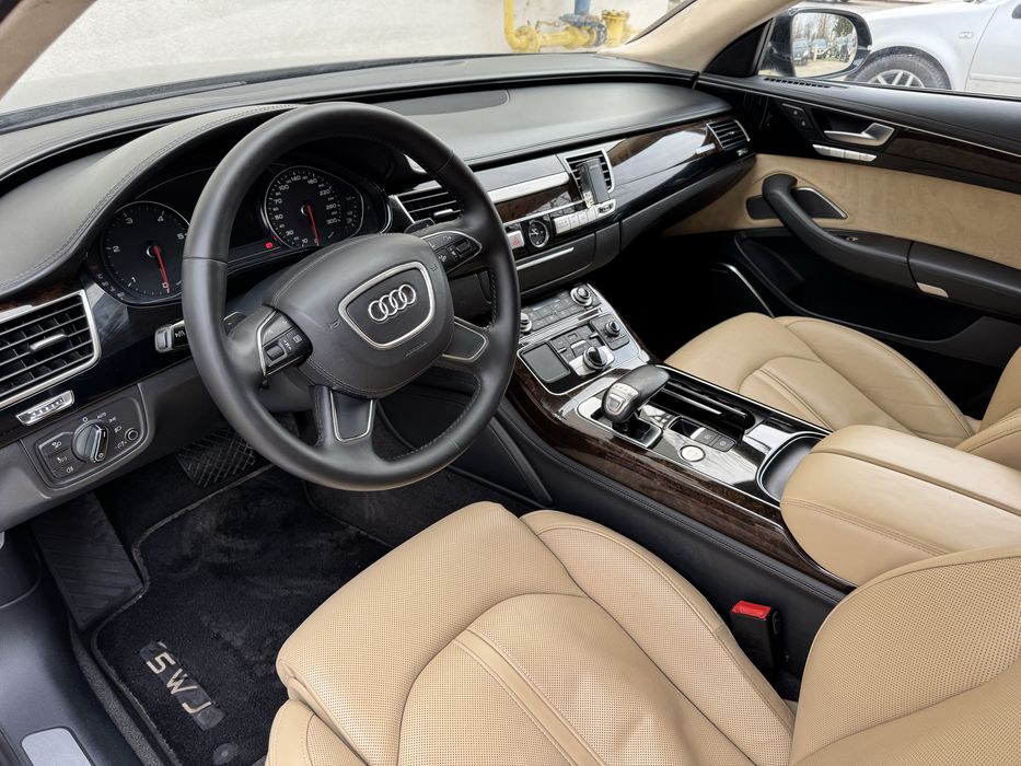 Vand Audi A8 Long