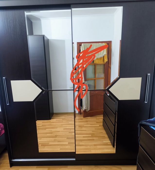 Продам спальный гарнитур