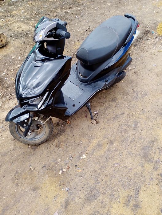 Продам обмен скутер