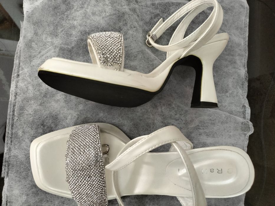 Вечерные туфли. Туфли