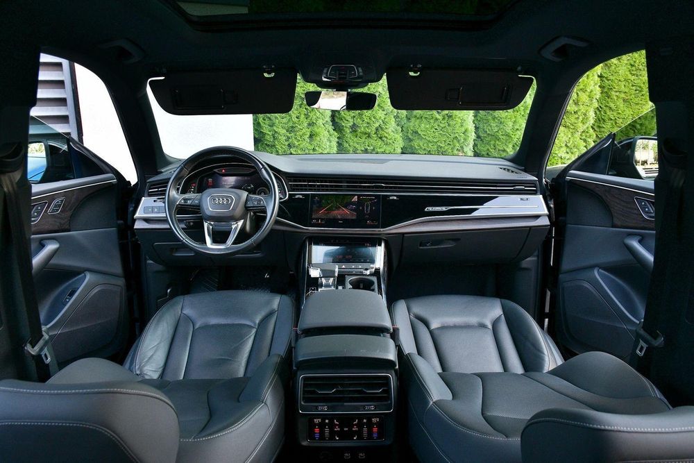 Audi Q8 55 S-Line 2021