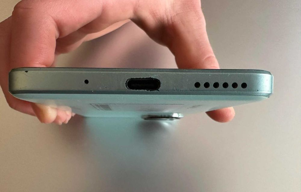 Huawei nova 11i в много добро състояние