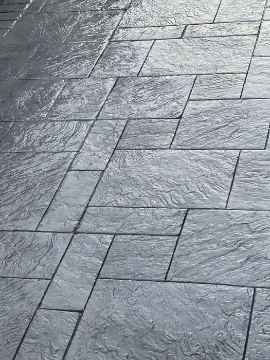 Beton amprentat și maturat premium