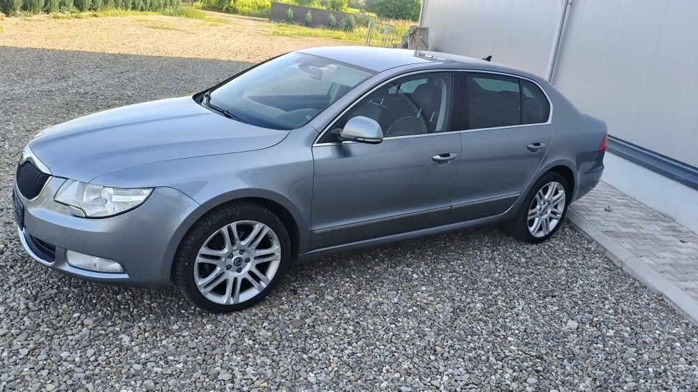 SKODA Superb 2010 — imagine 3