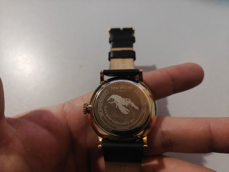 Часовник Тed backer