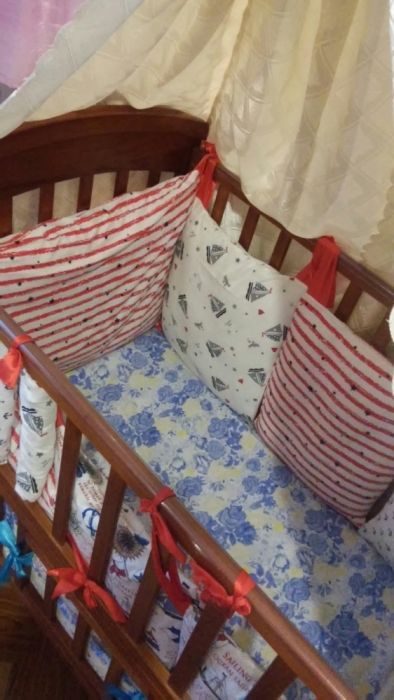 Продам манеж-кровать