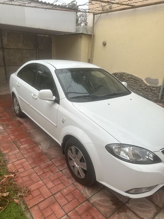 Продается gentra 2020