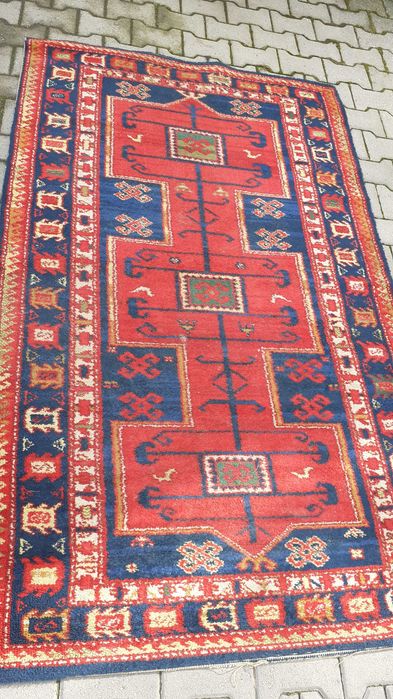 covor vechi din lână, tesut manual