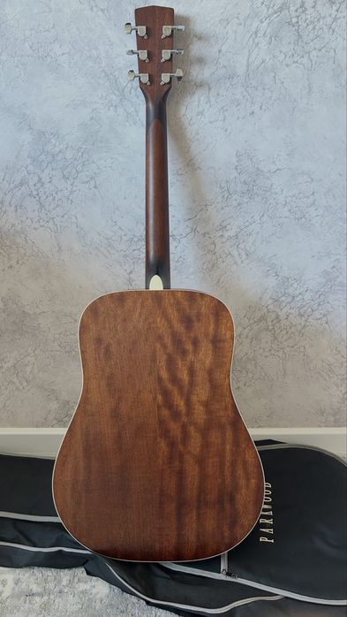 Акустическая гитара parkwood w81 op