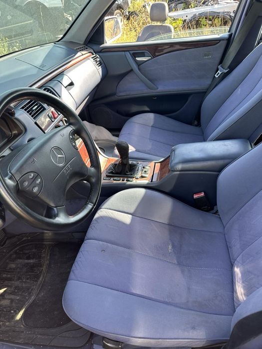 Мерцедес Е 200 и Е220cdi  2000г
