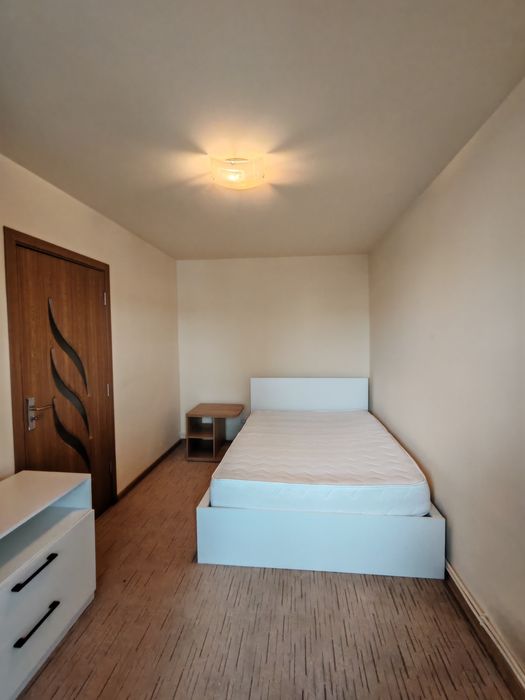 Dau în chirie apartament 4 camere, Mănăștur