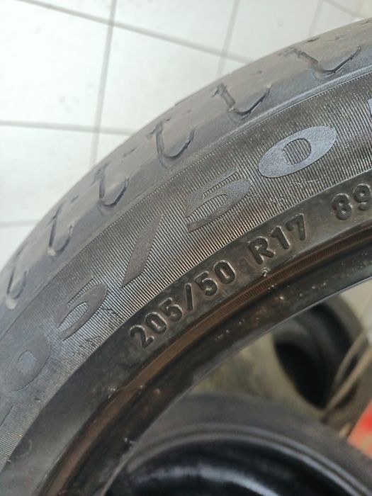 Продам два баллона на 17