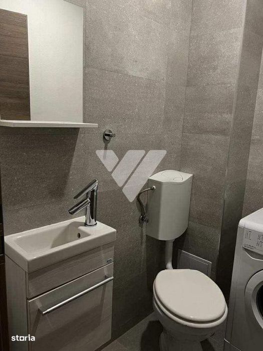 Apartament 3 camere decomandat 80 mp  Etaj 1  zona centrala Sibiu