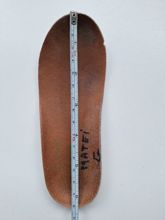 Sneakers Froddo inalti nr 25
În stare foarte buna, purtate de câteva o