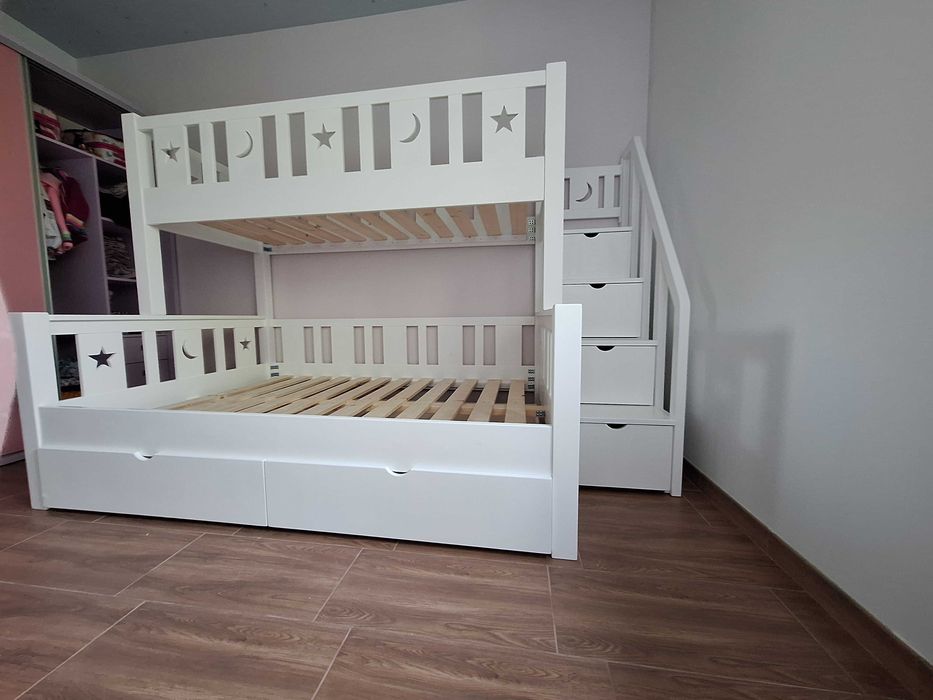 TRANSPORT GRATUIT.Pat etajat din lemn masiv.Cod 3518