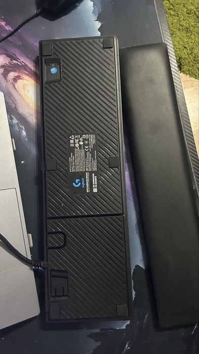 Tastatura Gaming Logitech G 513 Carbon cu swich maro