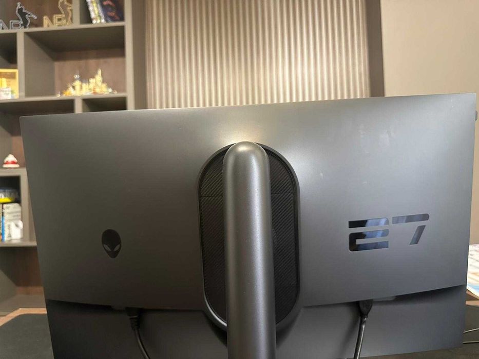 Monitr 360 HZ Alienware AW2724HF