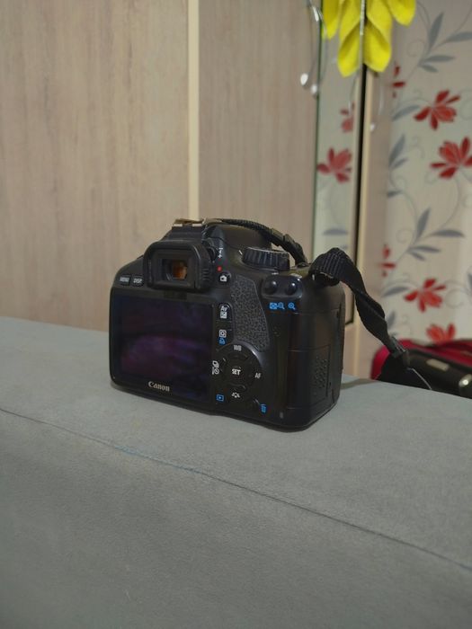 Фотоаппарат Canon eos 550