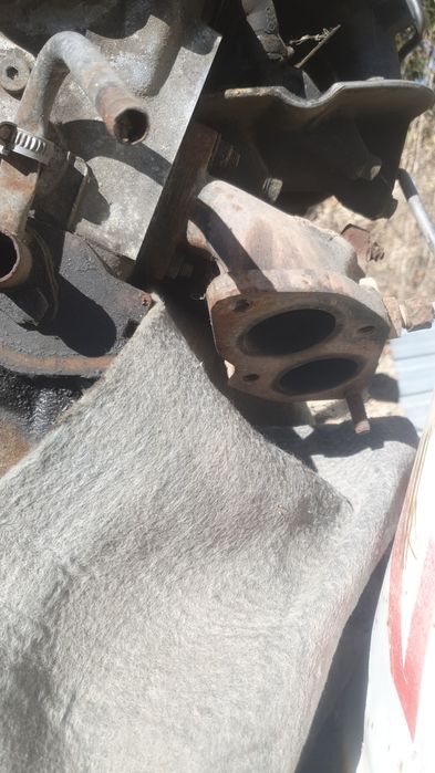 ГБЦ ауди 100 селедка 2.3