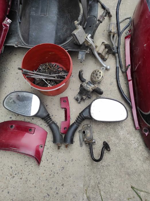 Piese scuter daelim ns125