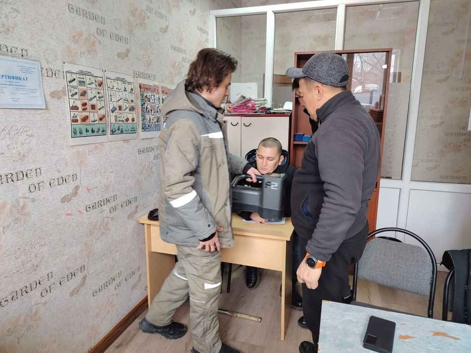 Школа ГНБ - операторы, локаторщики, и