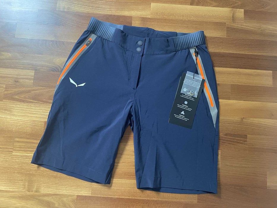 Дамски къси панталони Salewa DST – нови с етикети S36 47€