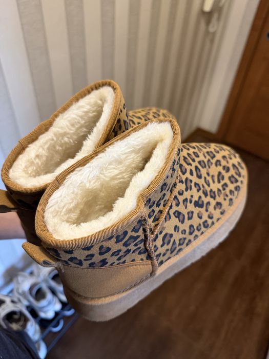 Дамски ботушки с вълнена подплата