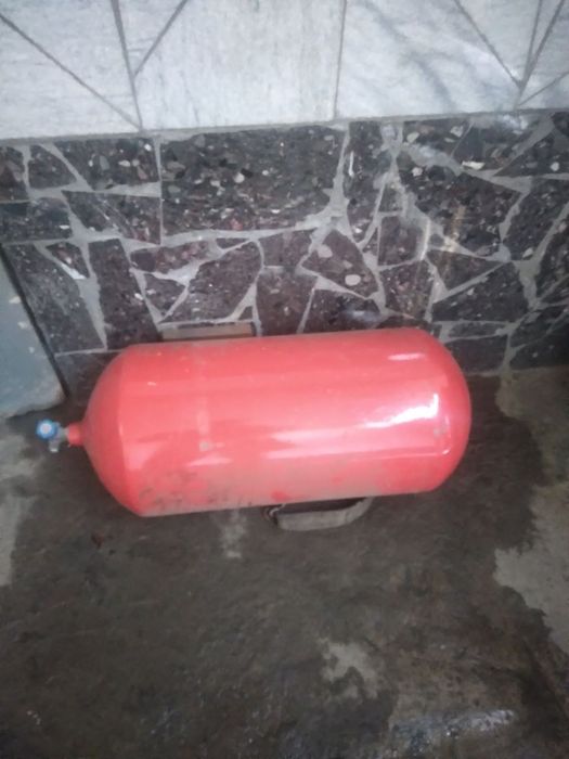 Продаётся газ балон