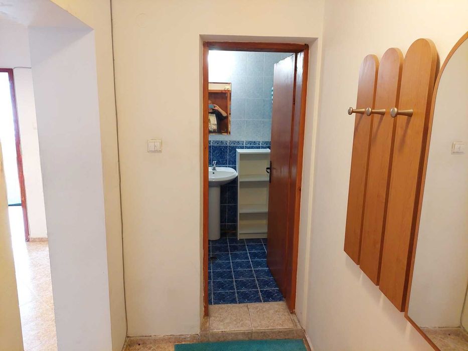 Дава се под наем Двустаен апартамент в София, Лозенец - 60 кв.м за 590 € - Снимка #1