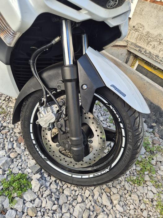 Yamaha X-max 250
