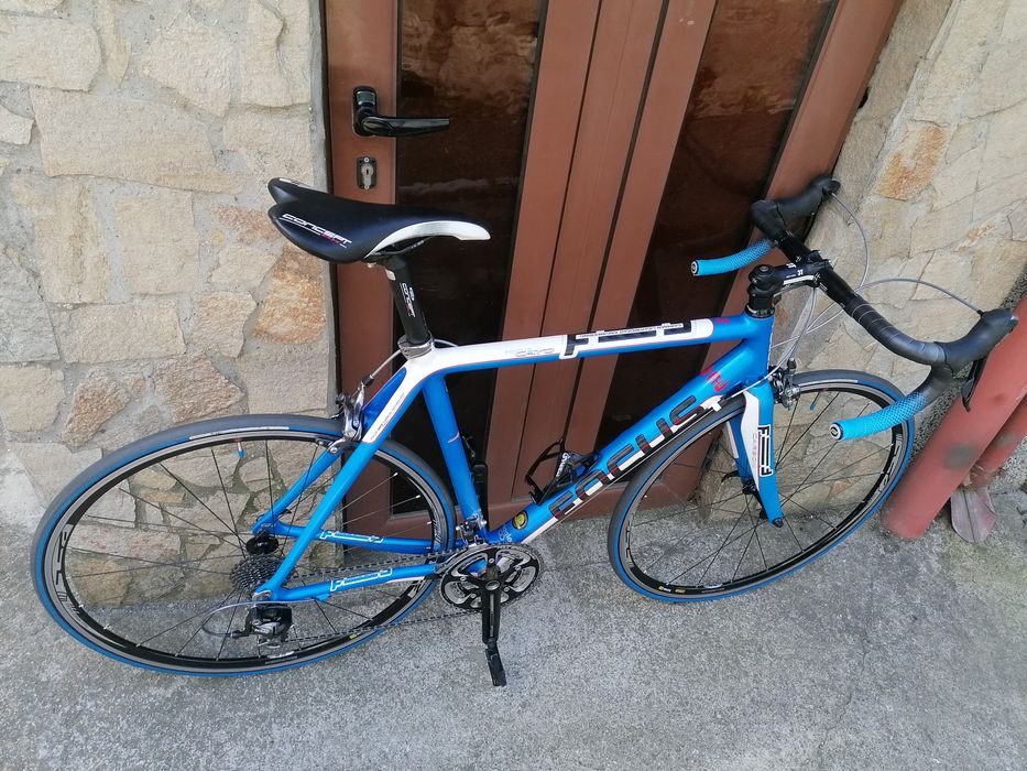 Шосеен FOCUS  Carbon, 2*10 Shimano 105