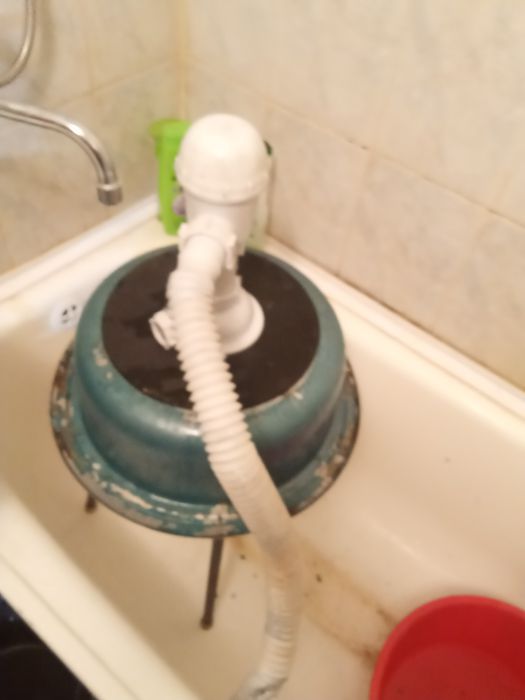 Продам недорого мойку