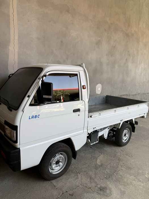 Labo 2023 Sotiladi