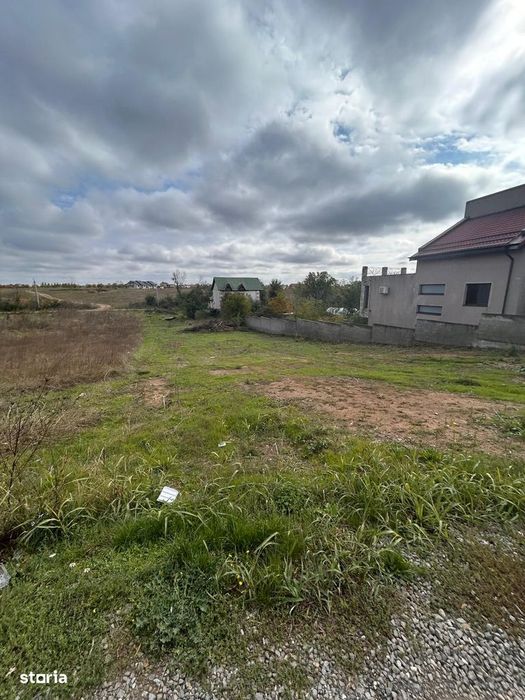 Teren intravilan Brănești, 952 mp, zonă liniștită, 60 €/mp
