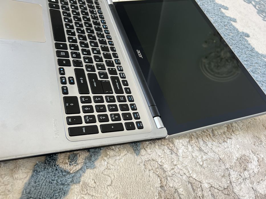 Продам ноутбук. В хорошем состояние