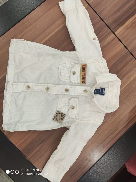Нови ризи за момче Old Navy 86