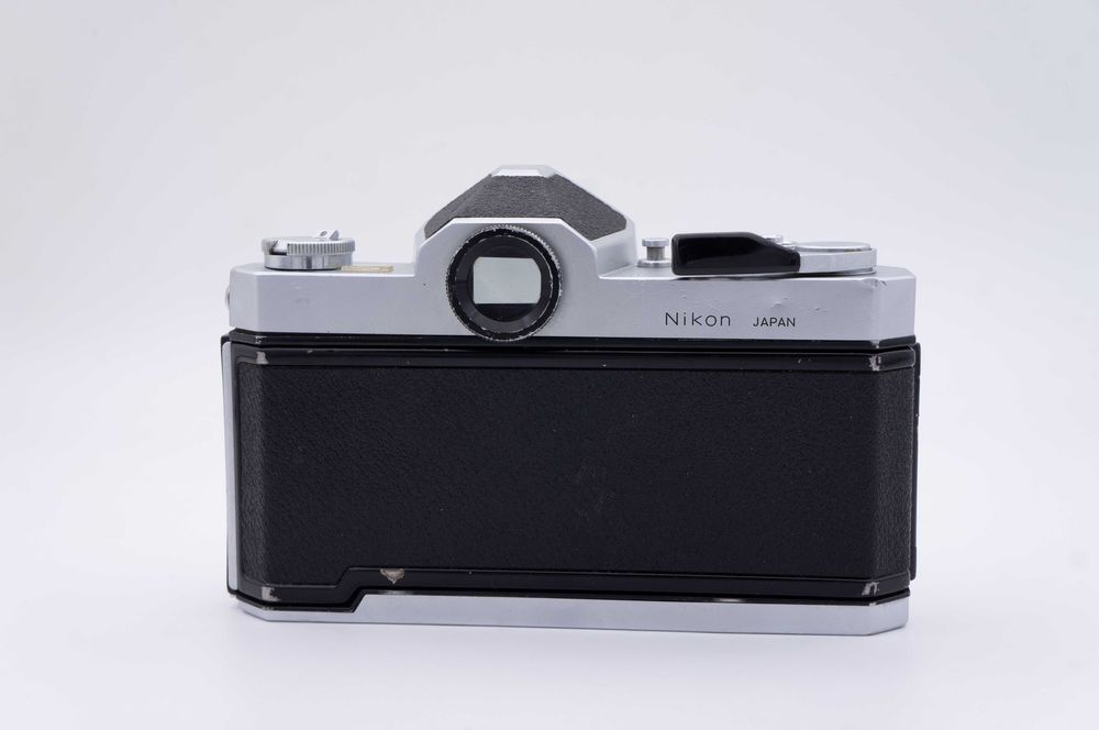 Aparat foto film Nikon Nikkormat N