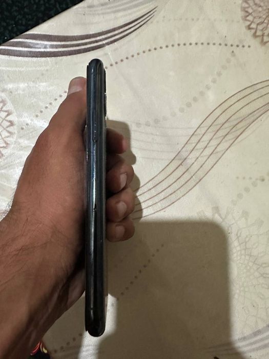 Iphone 11 pro ..