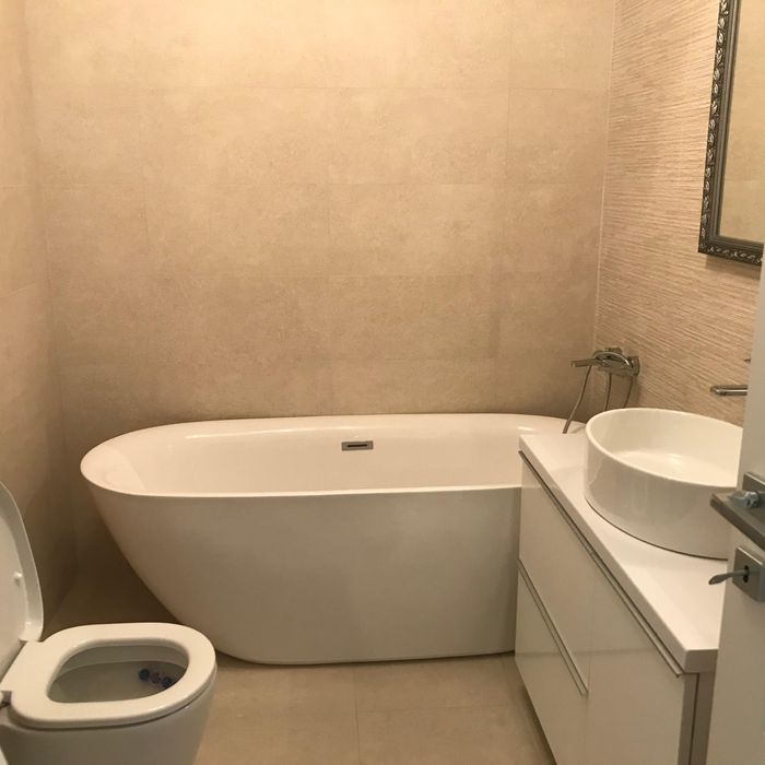 Vand apartament cu 2 camere Floresti Sub Cetate