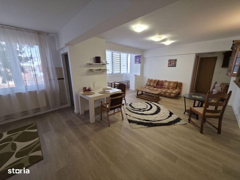 Apartament 3 camere etaj 2 zona centrala , renovat, 250 m Mures Mall