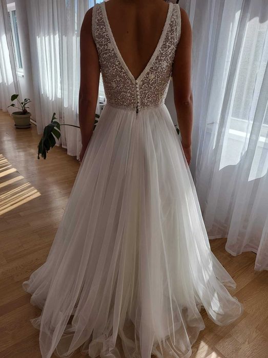 Rochie de mireasa și rochie de cununie!