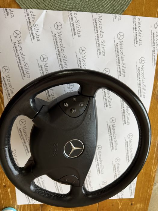 Кожен волан Мерцедес Е класа W211 Mercedes volan
