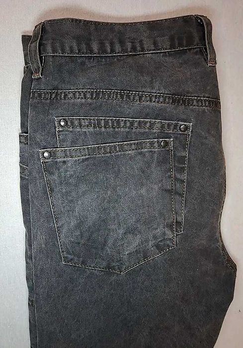 Продам винтажные джинсы.