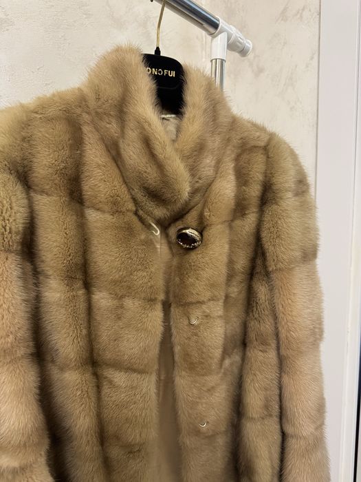 Продам норковую шубу