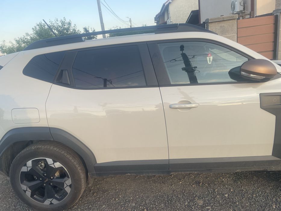 Duster hybrid 2024