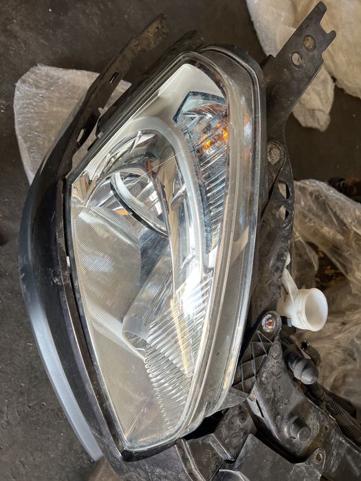 bara fata nissan qashqai 2011 visinie