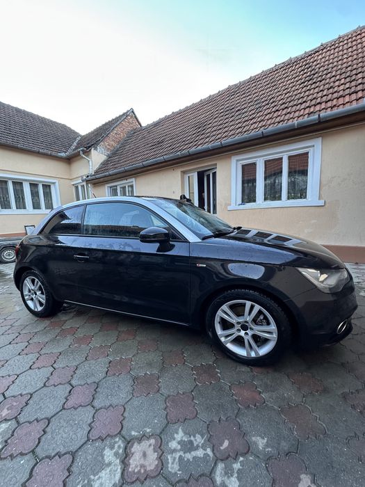 Audi A1 1.6 diesel 2011 / schimb cu ceva mai mare