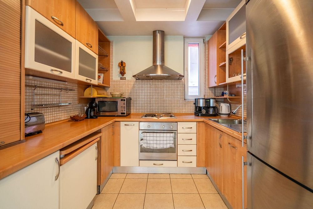 Четиристаен, под наем, Център-НДК